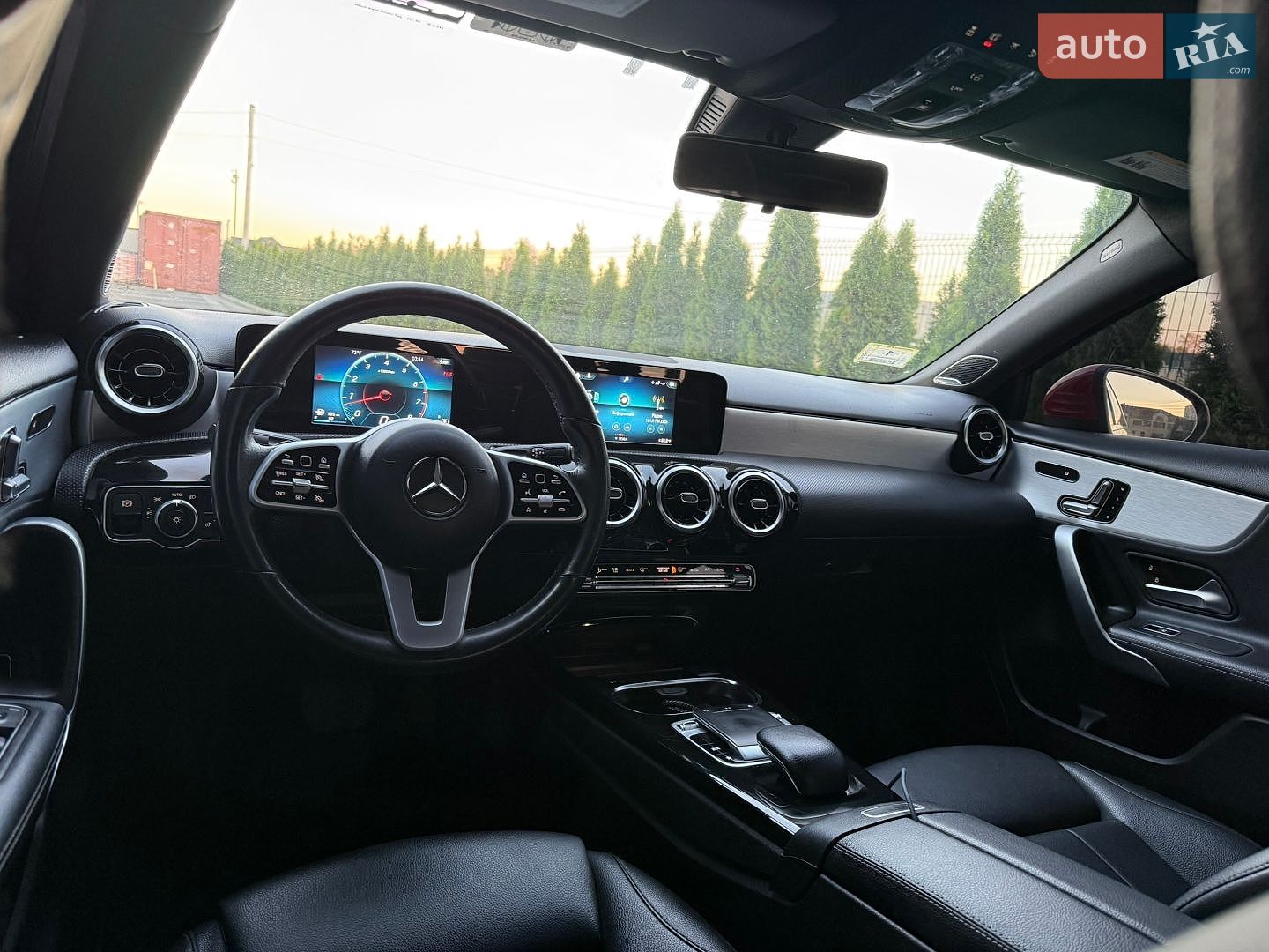 Mercedes-Benz A-Class 2019 VIN WDD3G4FB7KW020504 фото оголошення 14 з 21