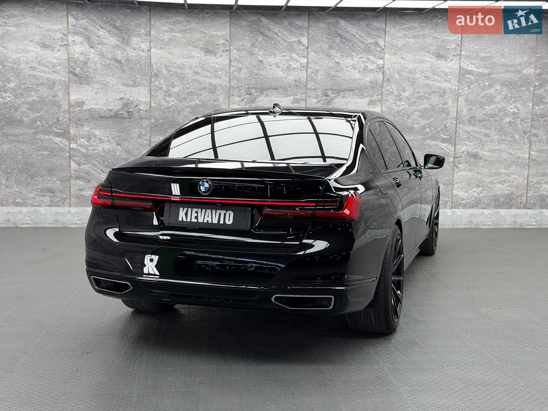 BMW 7 Series 2019 VIN WBA7T2C07LGL17957 фото оголошення 6 з 17