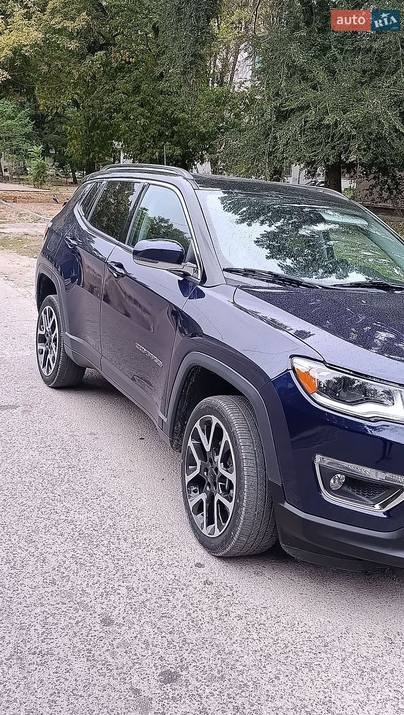 Jeep Compass 2018 VIN 3C4NJDCBXJT336895 фото оголошення 3 з 7