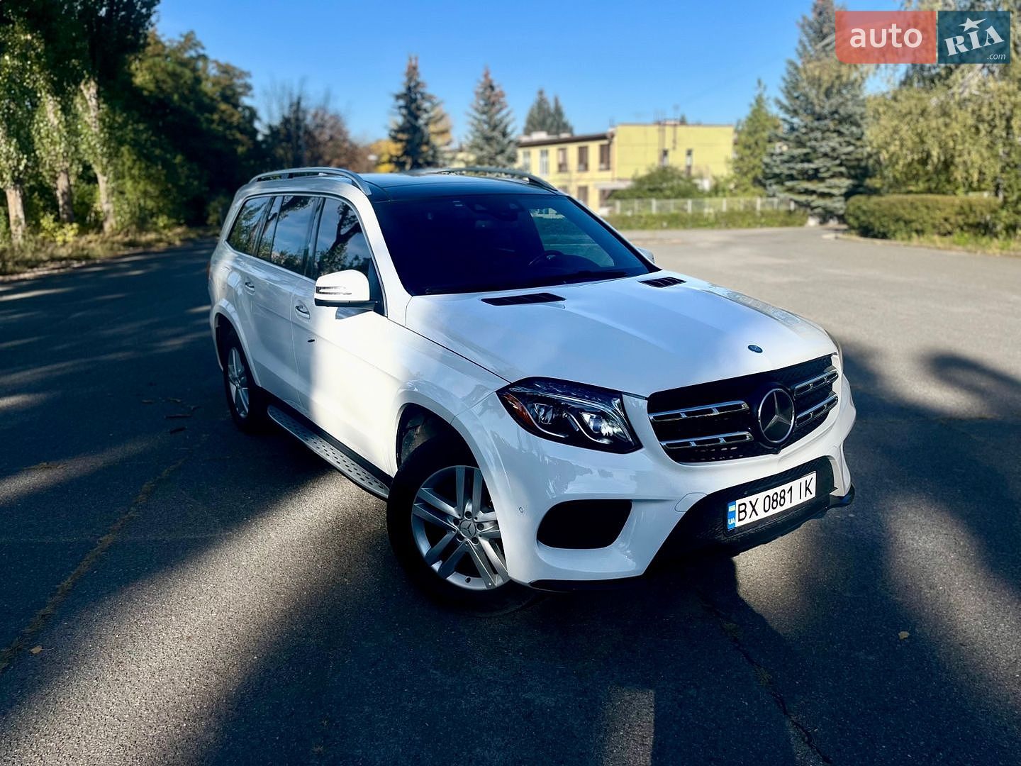 Mercedes-Benz GLS-Class 2017 VIN 4JGDF6EE6HA917663 фото оголошення 4 з 79