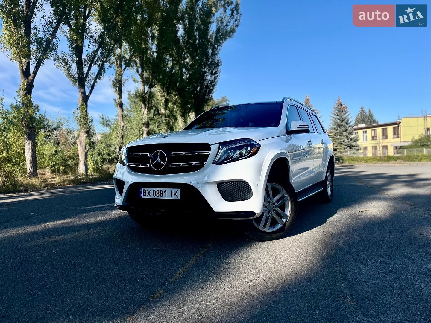 Mercedes-Benz GLS-Class 2017 VIN 4JGDF6EE6HA917663 фото оголошення 2 з 79