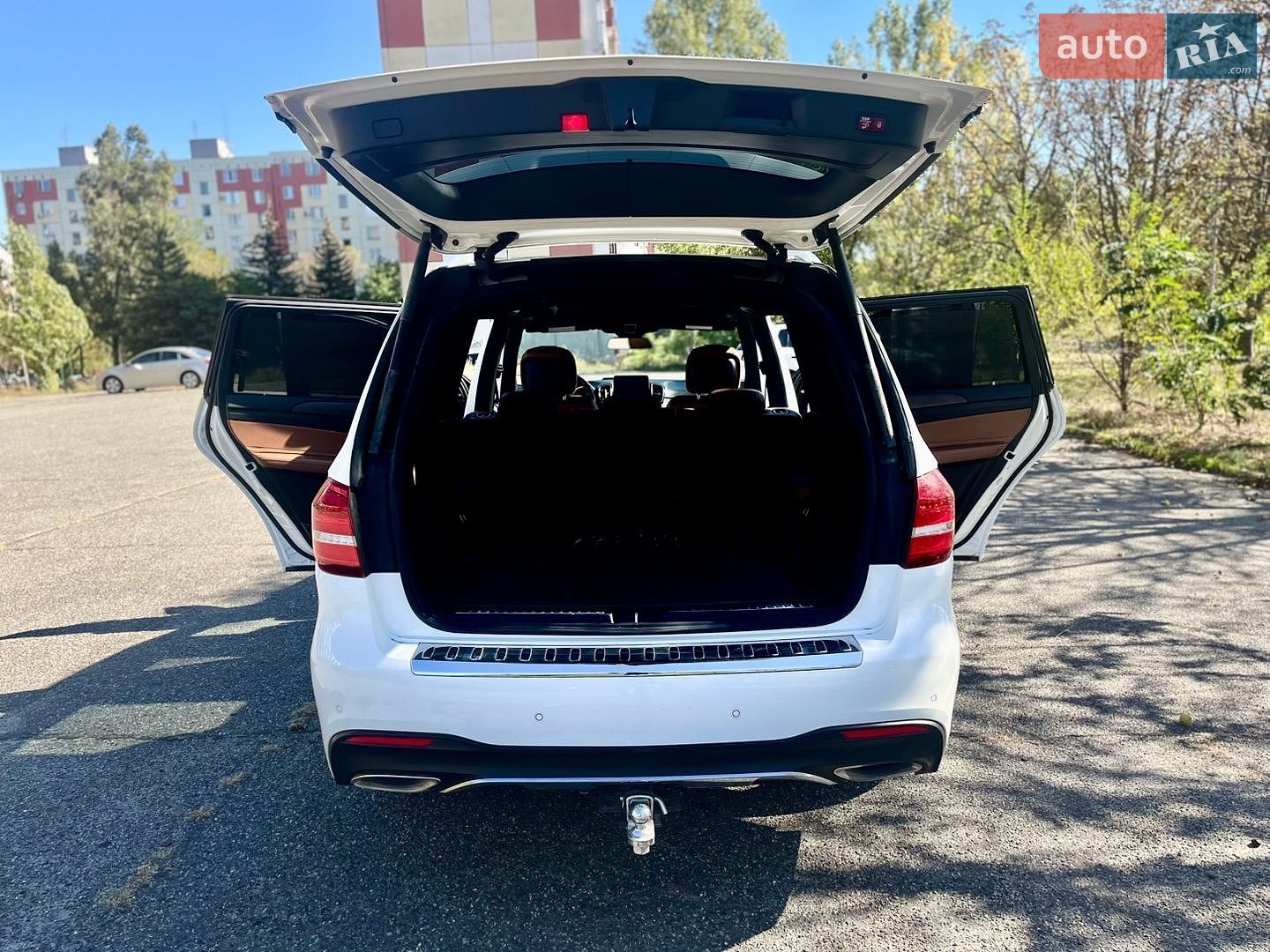 Mercedes-Benz GLS-Class 2017 VIN 4JGDF6EE6HA917663 фото оголошення 29 з 79