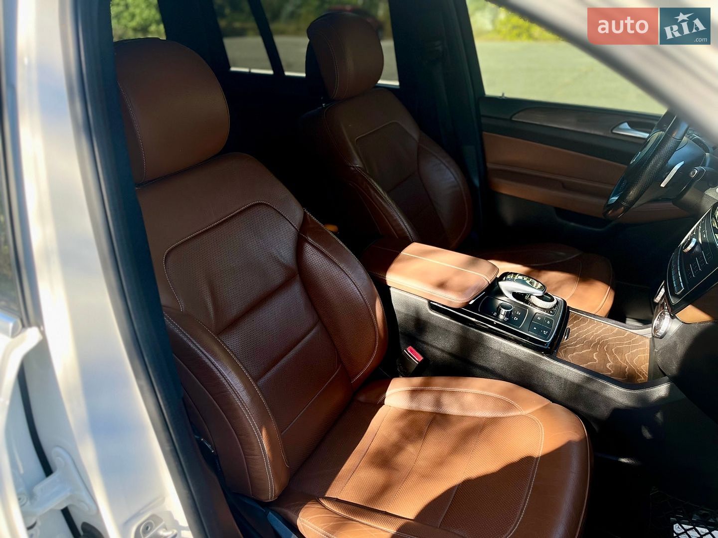 Mercedes-Benz GLS-Class 2017 VIN 4JGDF6EE6HA917663 фото оголошення 70 з 79