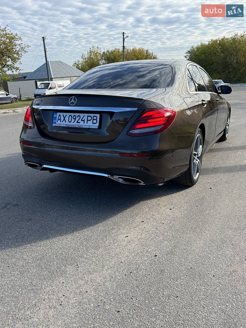 Mercedes-Benz E-Class 2016 VIN WDDZF4JBXHA120235 фото оголошення 2 з 9