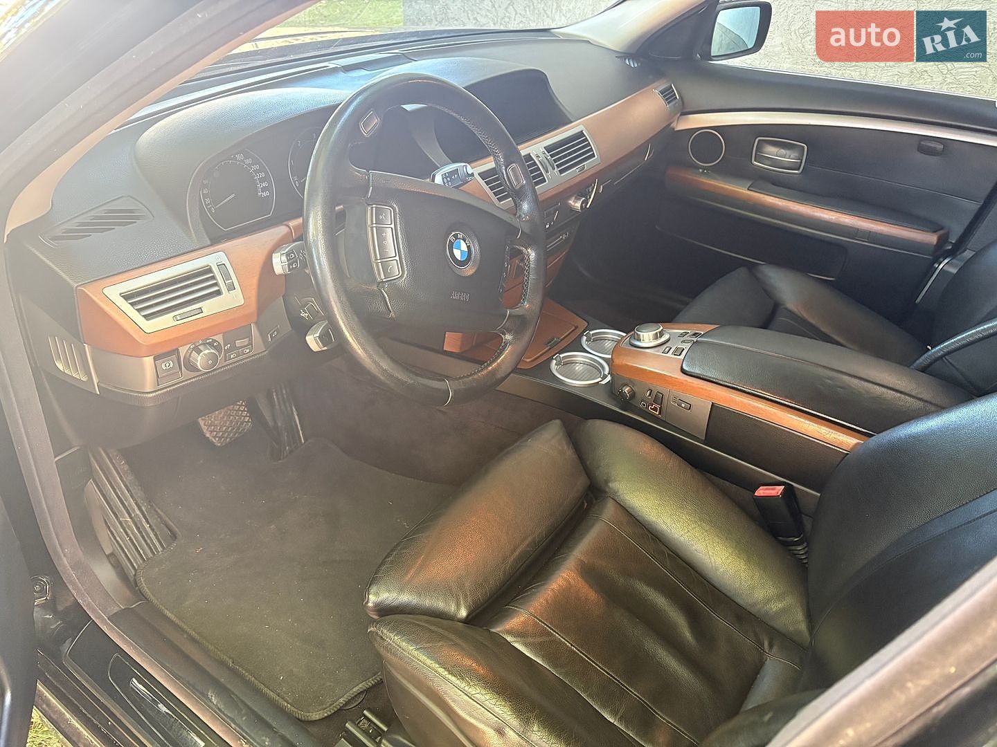 BMW 7 Series 2008 VIN WBAHM21010DS78123 фото оголошення 8 з 11