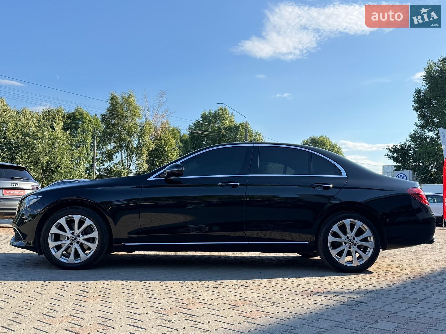 Mercedes-Benz E-Class 2020 VIN W1KZF0FB0LA844381 фото оголошення 2 з 33