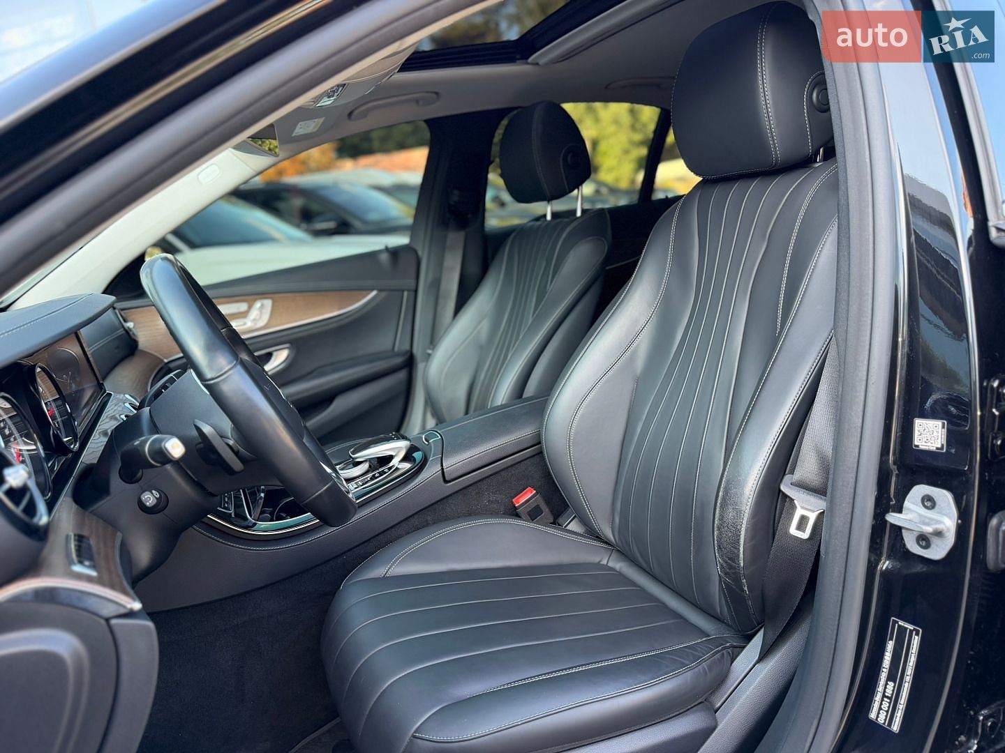 Mercedes-Benz E-Class 2020 VIN W1KZF0FB0LA844381 фото оголошення 10 з 33