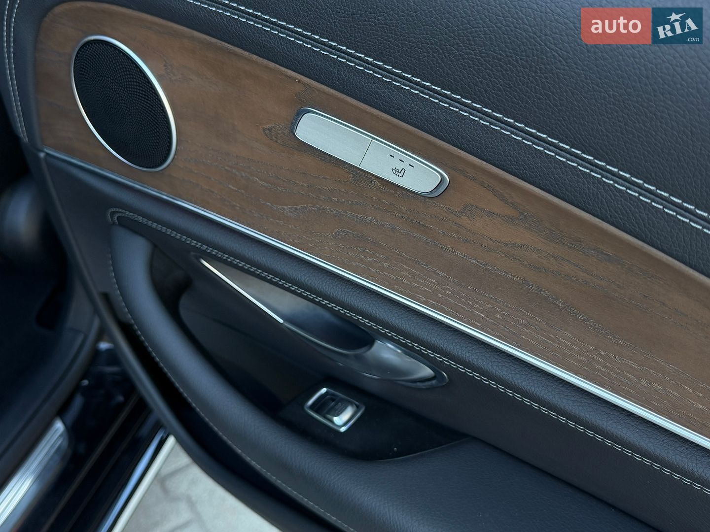Mercedes-Benz E-Class 2020 VIN W1KZF0FB0LA844381 фото оголошення 23 з 33