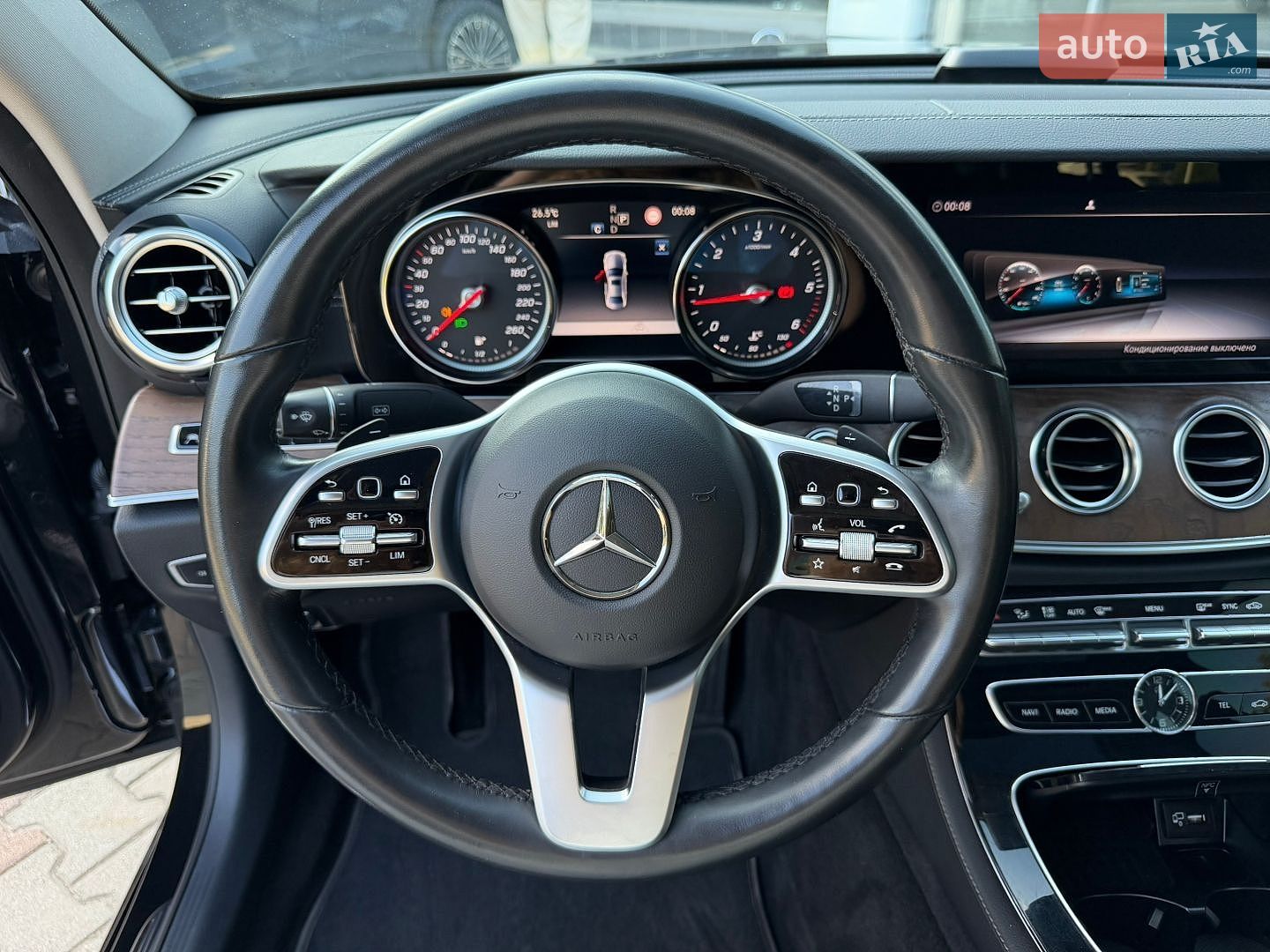 Mercedes-Benz E-Class 2020 VIN W1KZF0FB0LA844381 фото оголошення 28 з 33