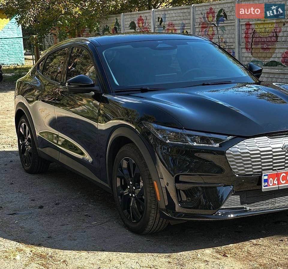 Ford Mustang Mach-E 2024 VIN 3FMTK1SU8RMA41043 фото оголошення 5 з 23