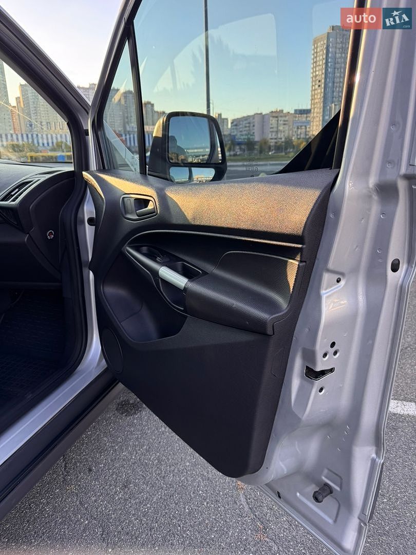 Ford Tourneo Connect 2013 VIN WF0TXXWPGTDE19886 фото оголошення 17 з 32