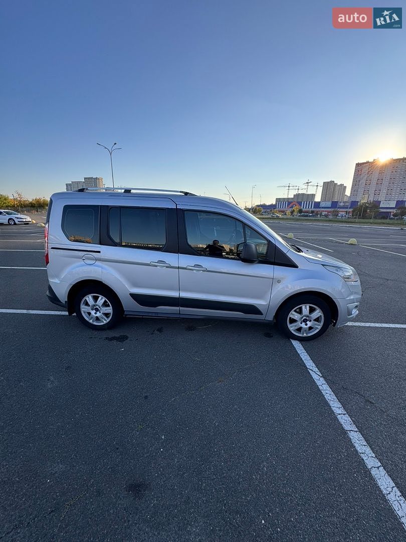 Ford Tourneo Connect 2013 VIN WF0TXXWPGTDE19886 фото оголошення 7 з 32
