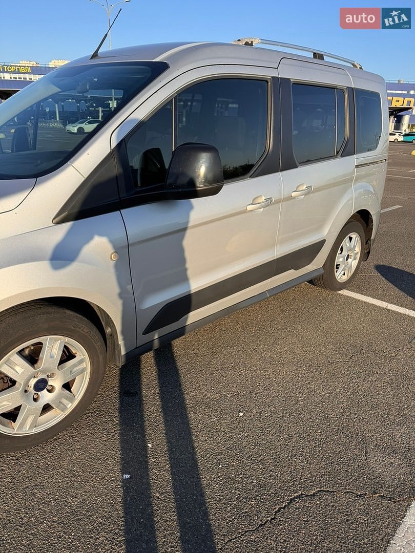 Ford Tourneo Connect 2013 VIN WF0TXXWPGTDE19886 фото оголошення 9 з 32
