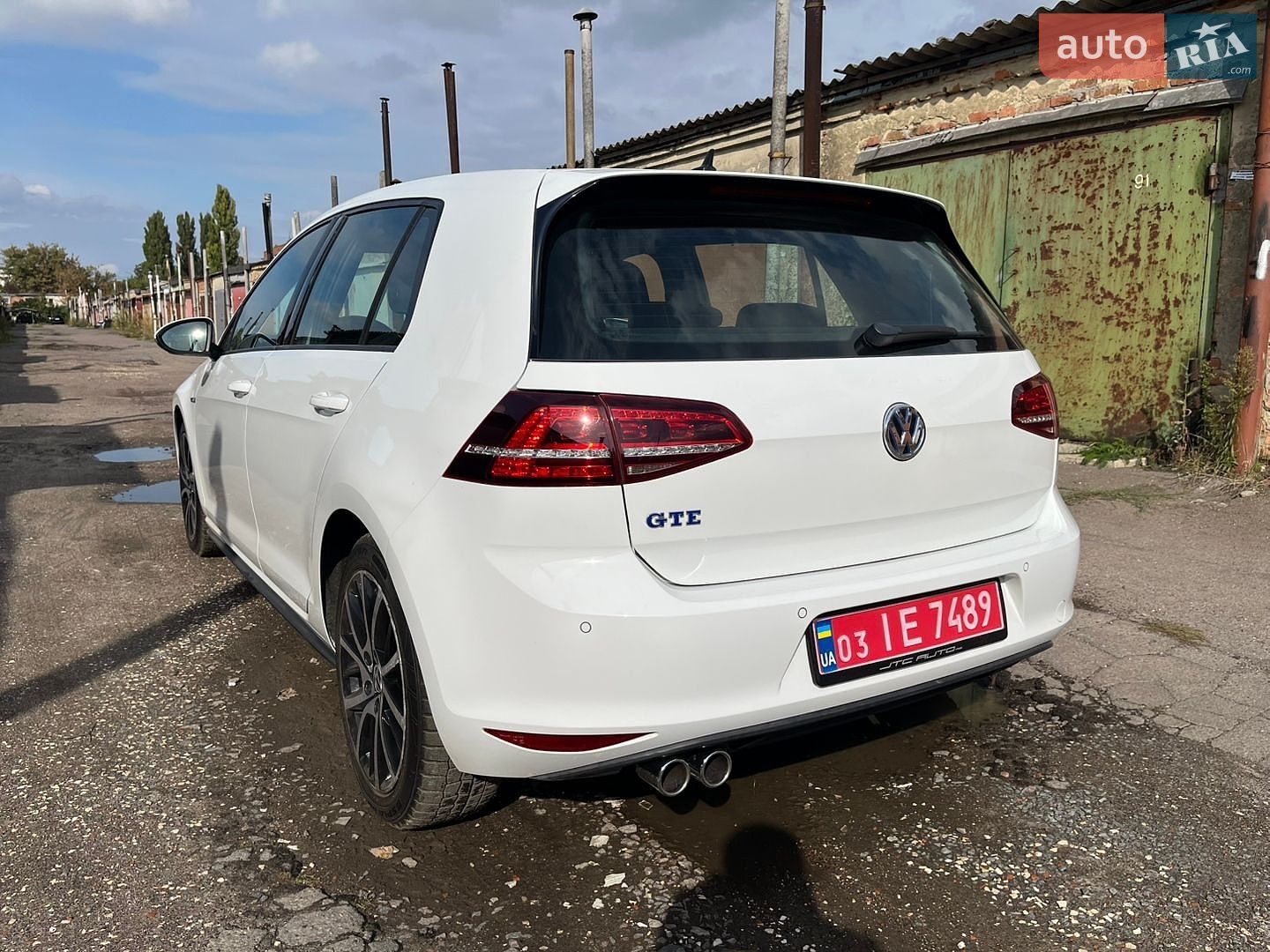 Volkswagen Golf GTE 2015 VIN WVWZZZAUZFW809192 фото оголошення 7 з 26
