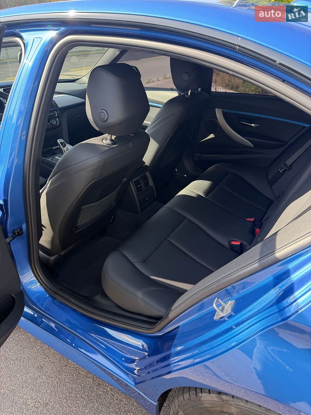 BMW 3 Series 2017 VIN WBA8A9102JAE91279 фото оголошення 12 з 16