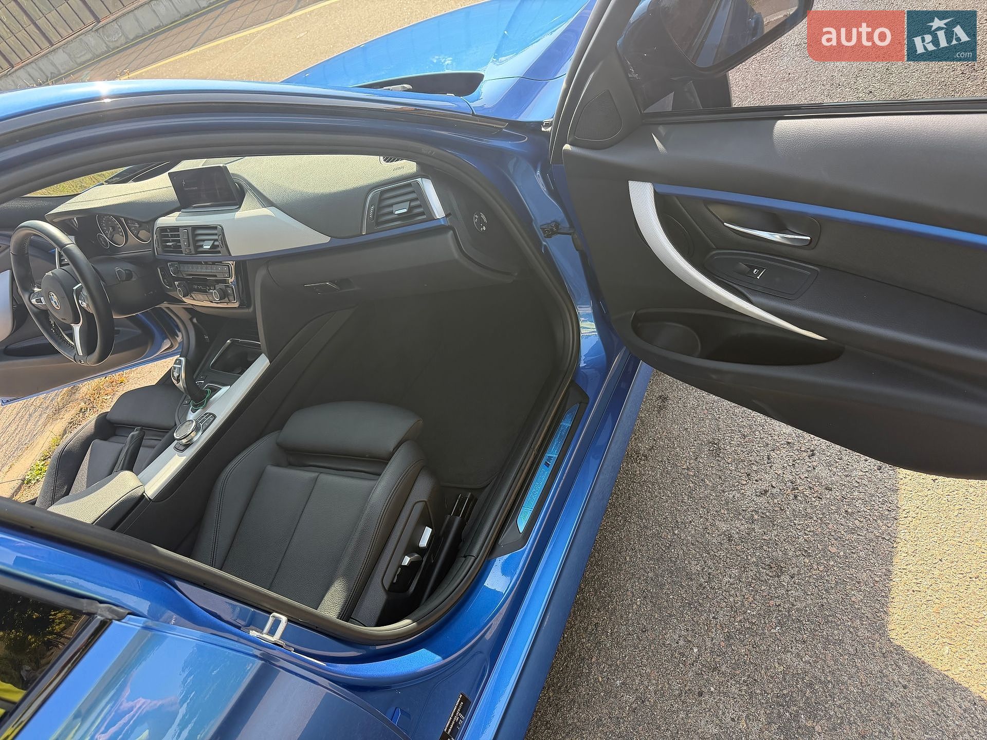 BMW 3 Series 2017 VIN WBA8A9102JAE91279 фото оголошення 14 з 16