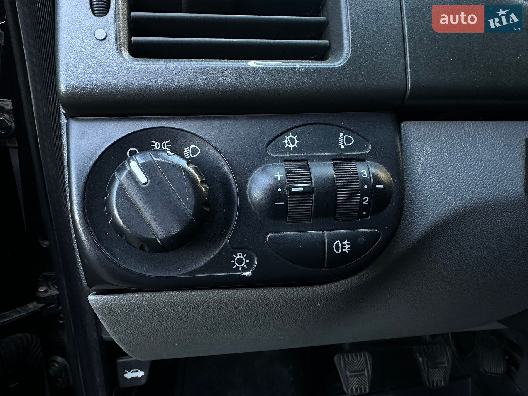ВАЗ / Lada 2172 Priora 2008 VIN XTA21723080001381 фото оголошення 33 з 37