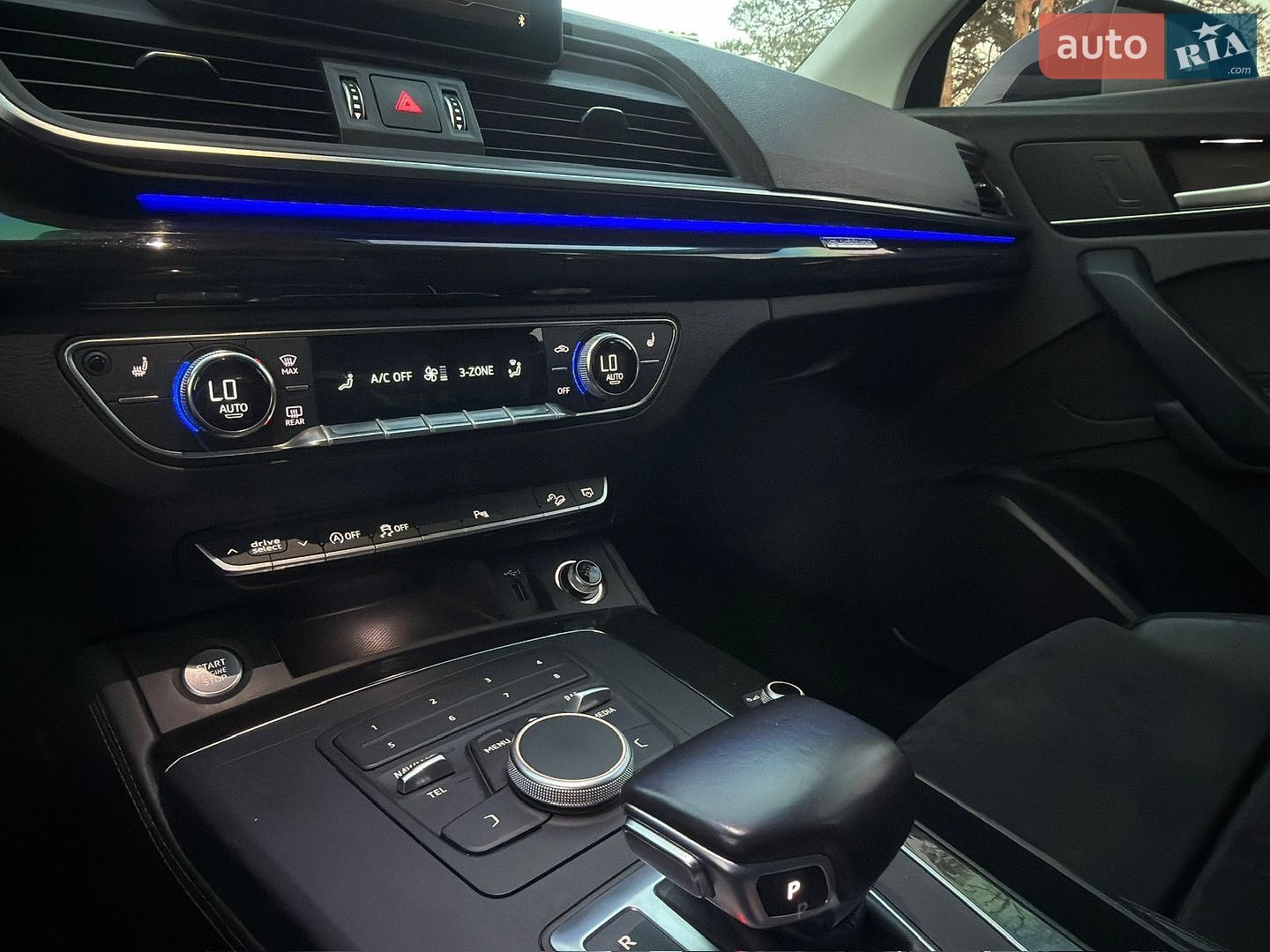 Audi Q5 2018 VIN WAUZZZFY6J2225301 фото оголошення 37 з 53