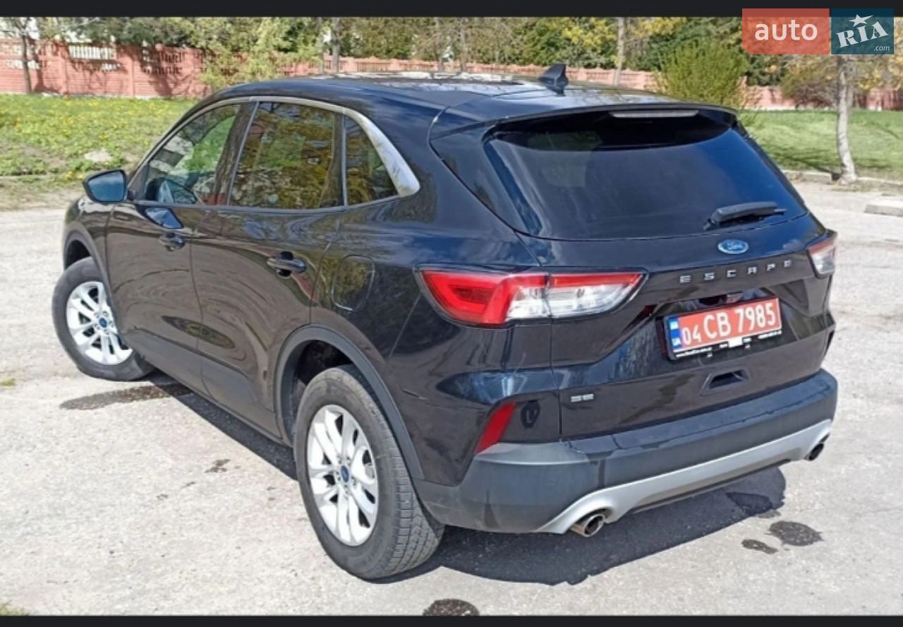 Ford Escape 2020 VIN 1FMCU9G61LUC15301 фото оголошення 2 з 25