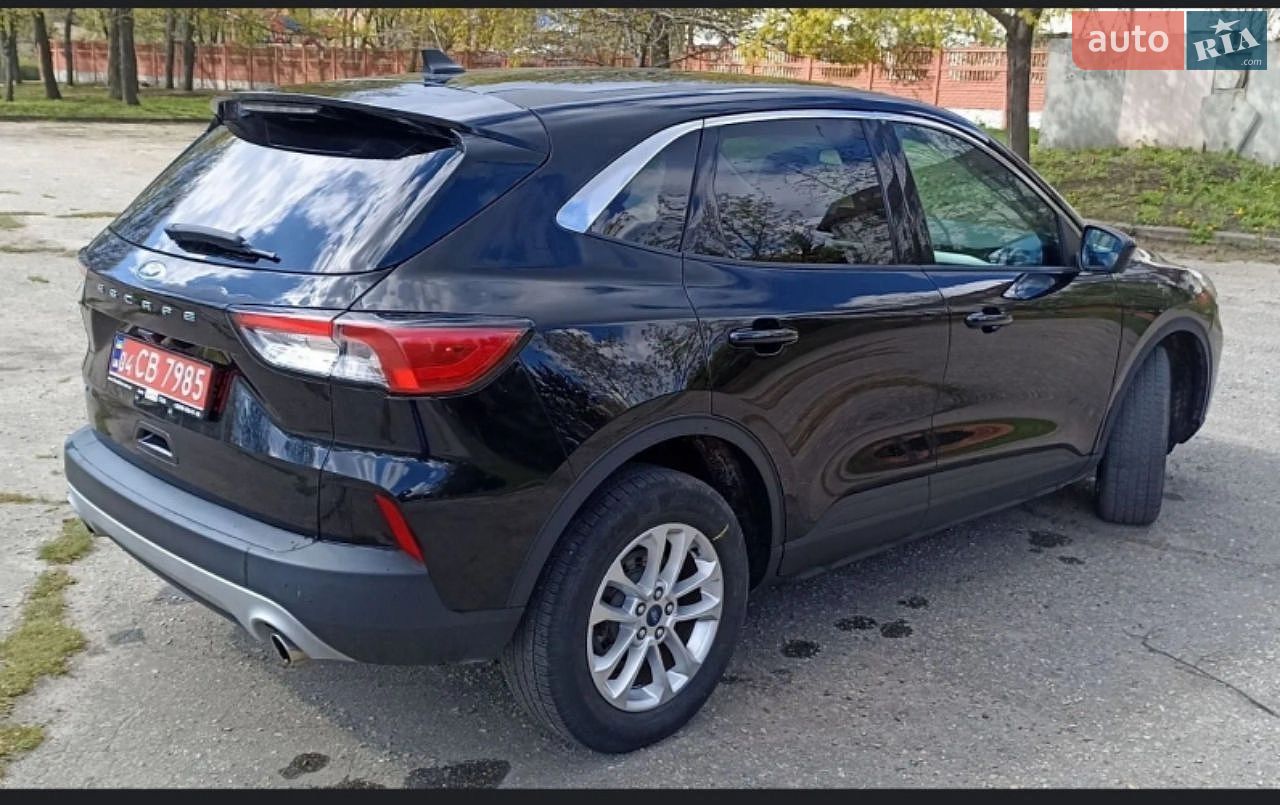 Ford Escape 2020 VIN 1FMCU9G61LUC15301 фото оголошення 3 з 25