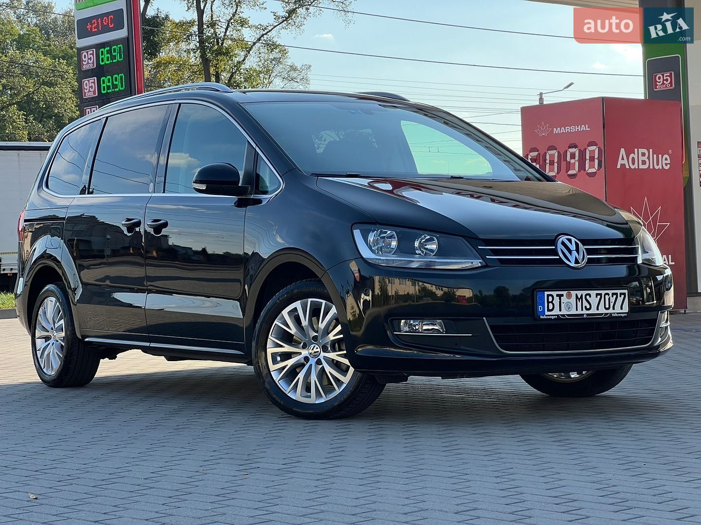 Volkswagen Sharan 2012 VIN WVWZZZ7NZCV020982 фото оголошення 3 з 97