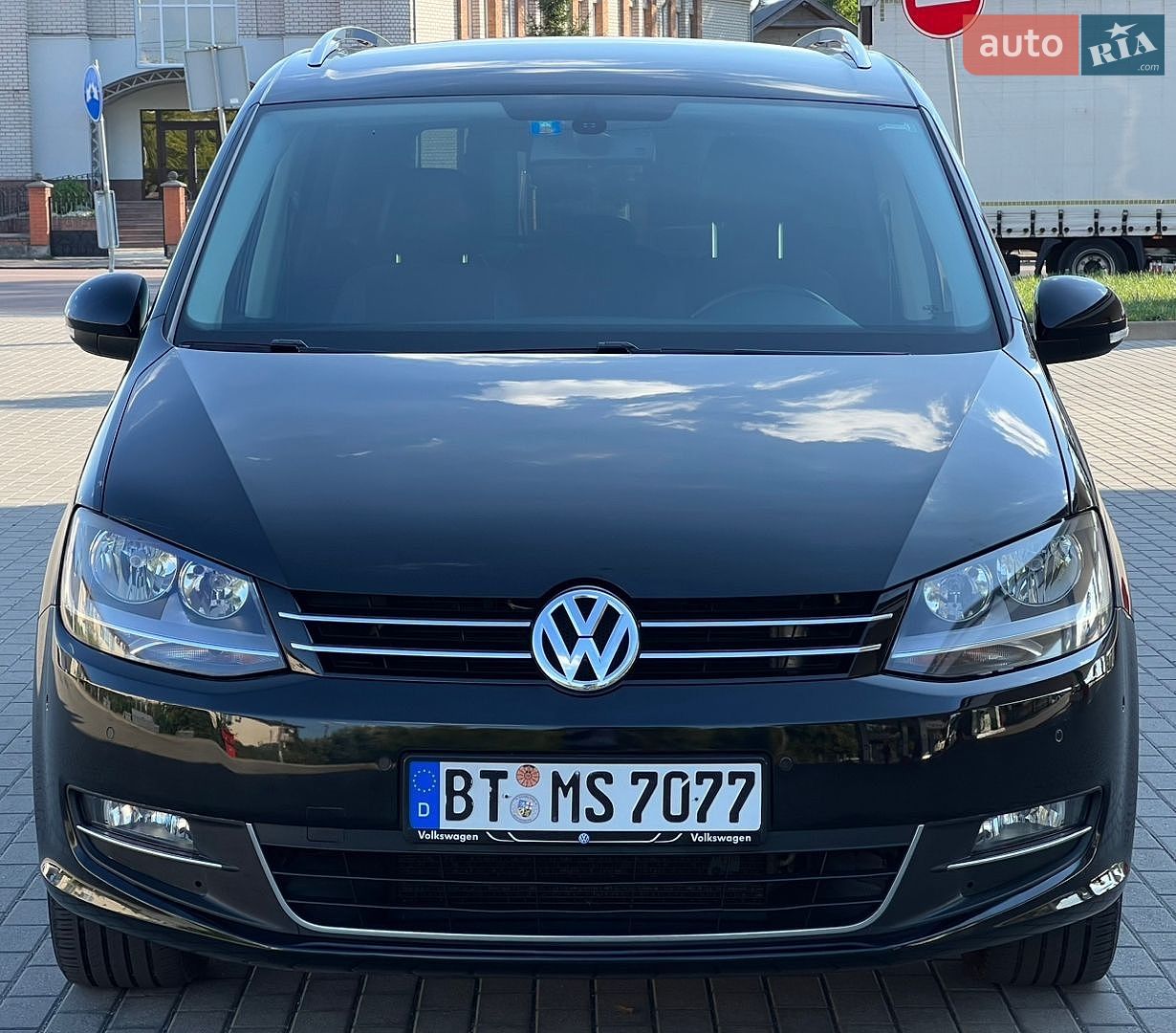 Volkswagen Sharan 2012 VIN WVWZZZ7NZCV020982 фото оголошення 4 з 97