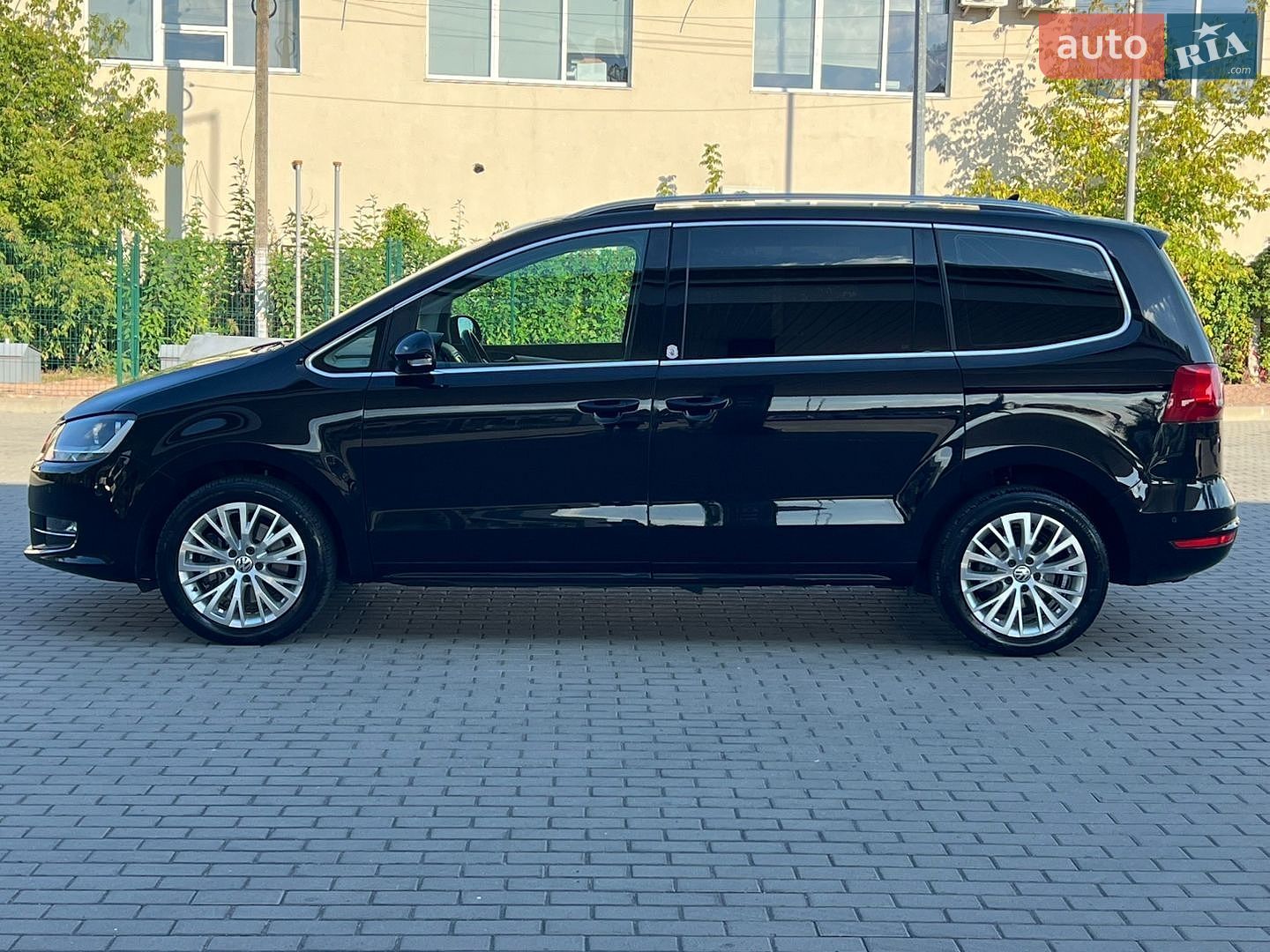 Volkswagen Sharan 2012 VIN WVWZZZ7NZCV020982 фото оголошення 6 з 97
