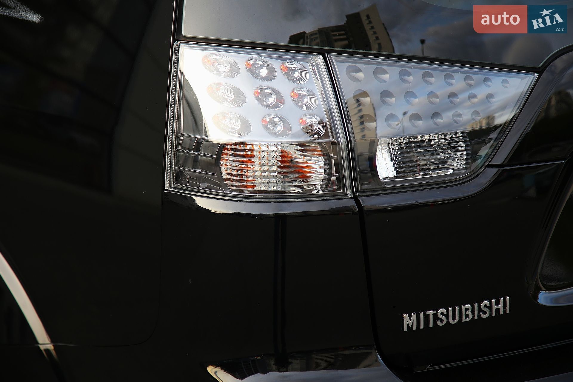 Mitsubishi Outlander XL 2009 VIN JMBXLCW6W9Z000745 фото оголошення 7 з 38