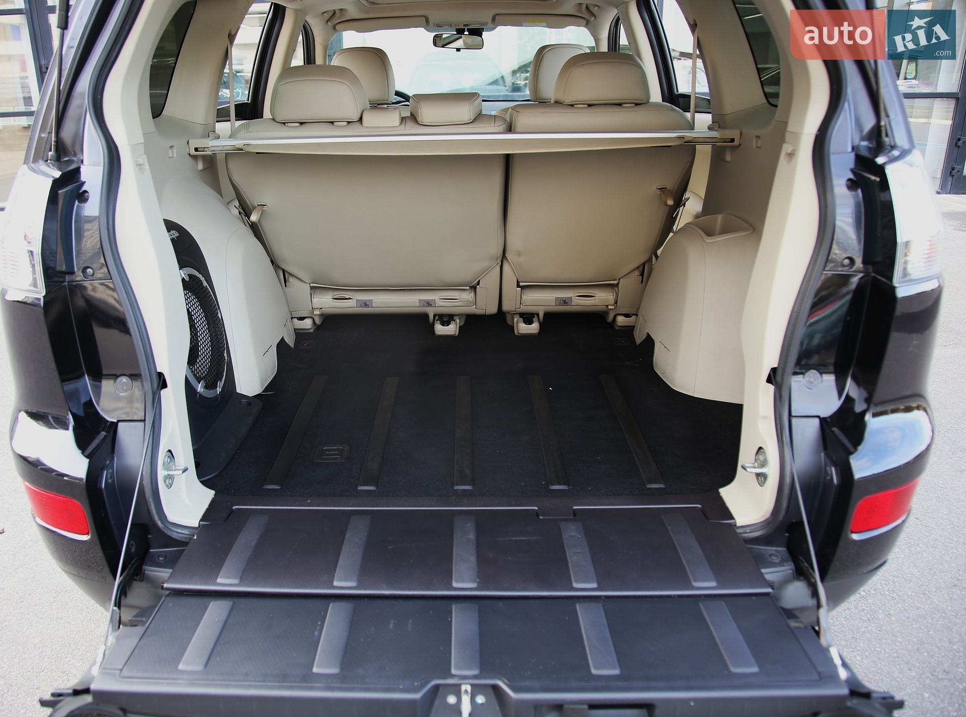 Mitsubishi Outlander XL 2009 VIN JMBXLCW6W9Z000745 фото оголошення 21 з 38