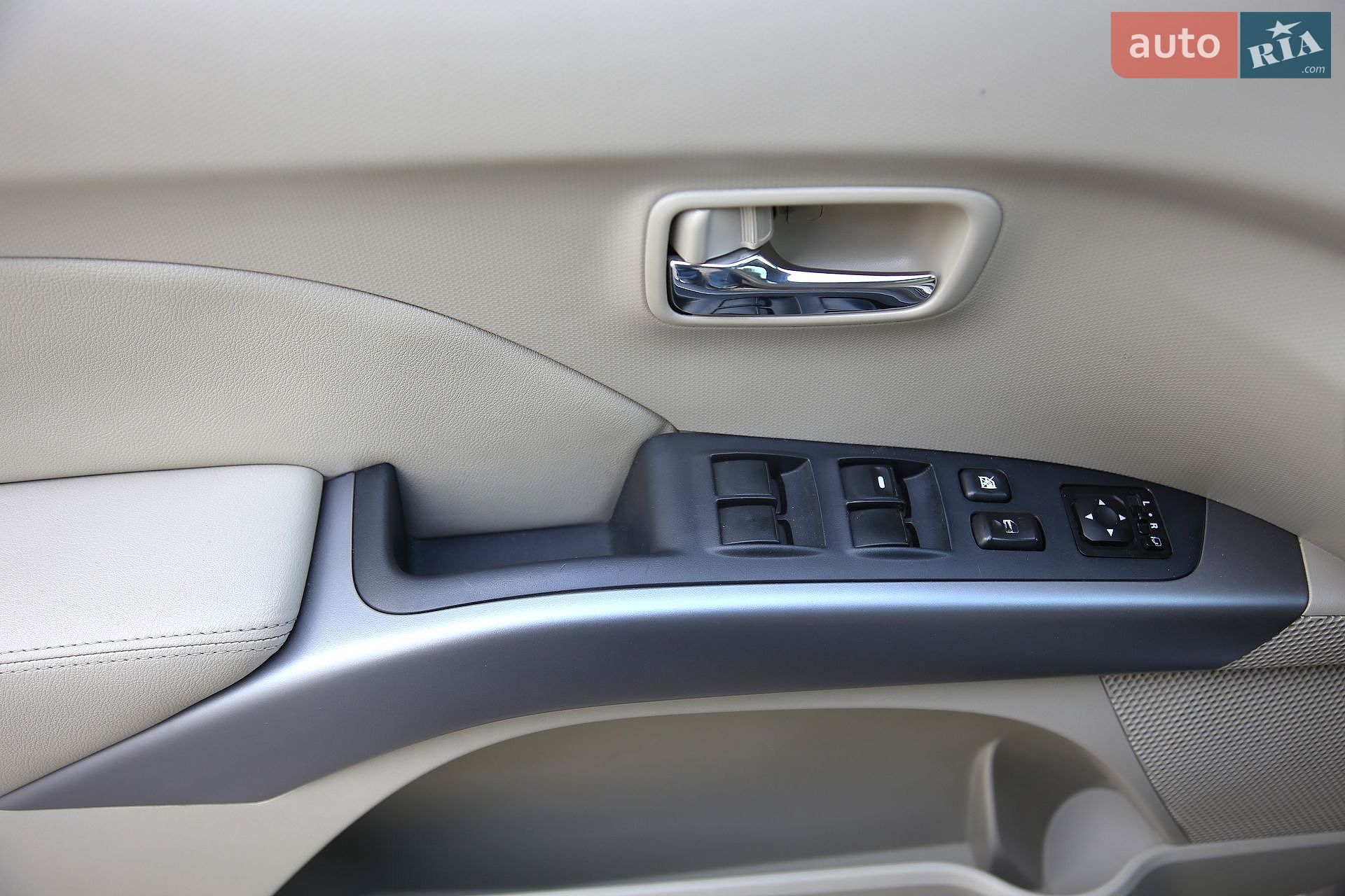 Mitsubishi Outlander XL 2009 VIN JMBXLCW6W9Z000745 фото оголошення 25 з 38