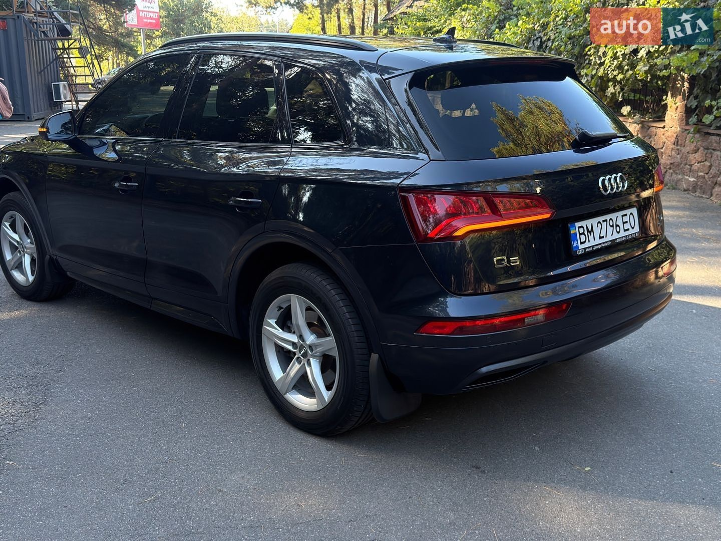 Audi Q5 2018 VIN WAUZZZFY6J2225301 фото оголошення 4 з 53