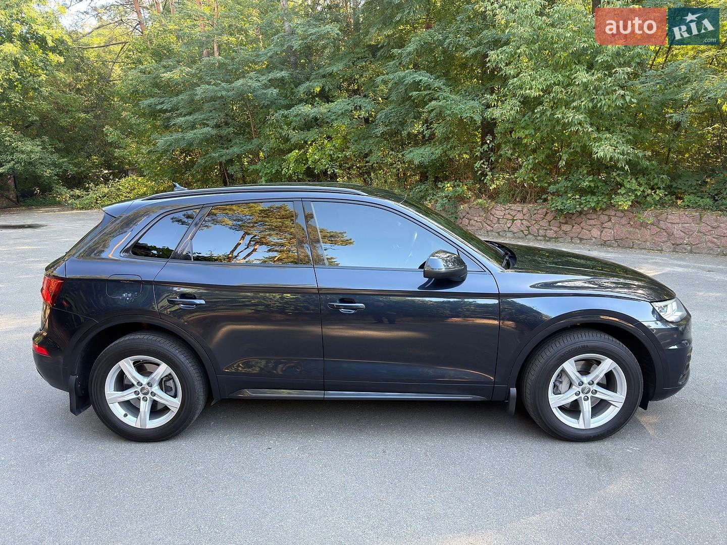 Audi Q5 2018 VIN WAUZZZFY6J2225301 фото оголошення 8 з 53