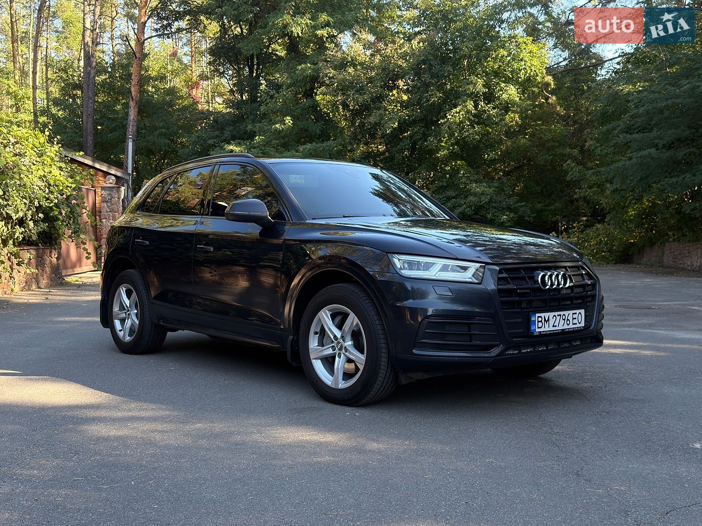Audi Q5 2018 VIN WAUZZZFY6J2225301 фото оголошення 2 з 53