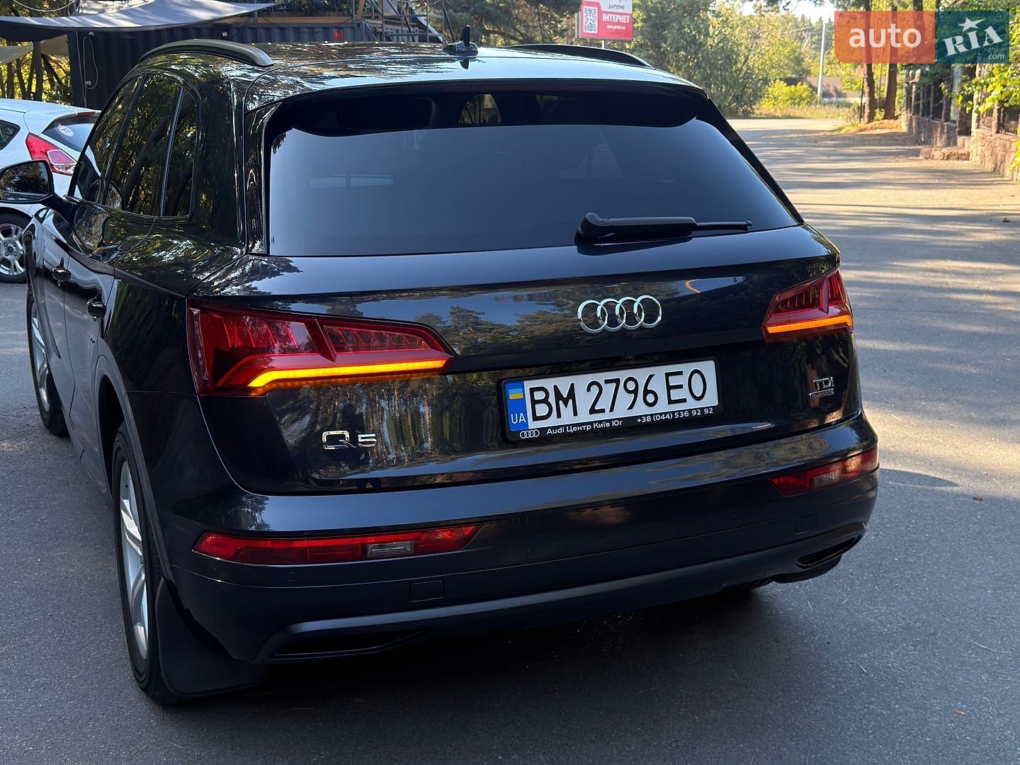Audi Q5 2018 VIN WAUZZZFY6J2225301 фото оголошення 3 з 53