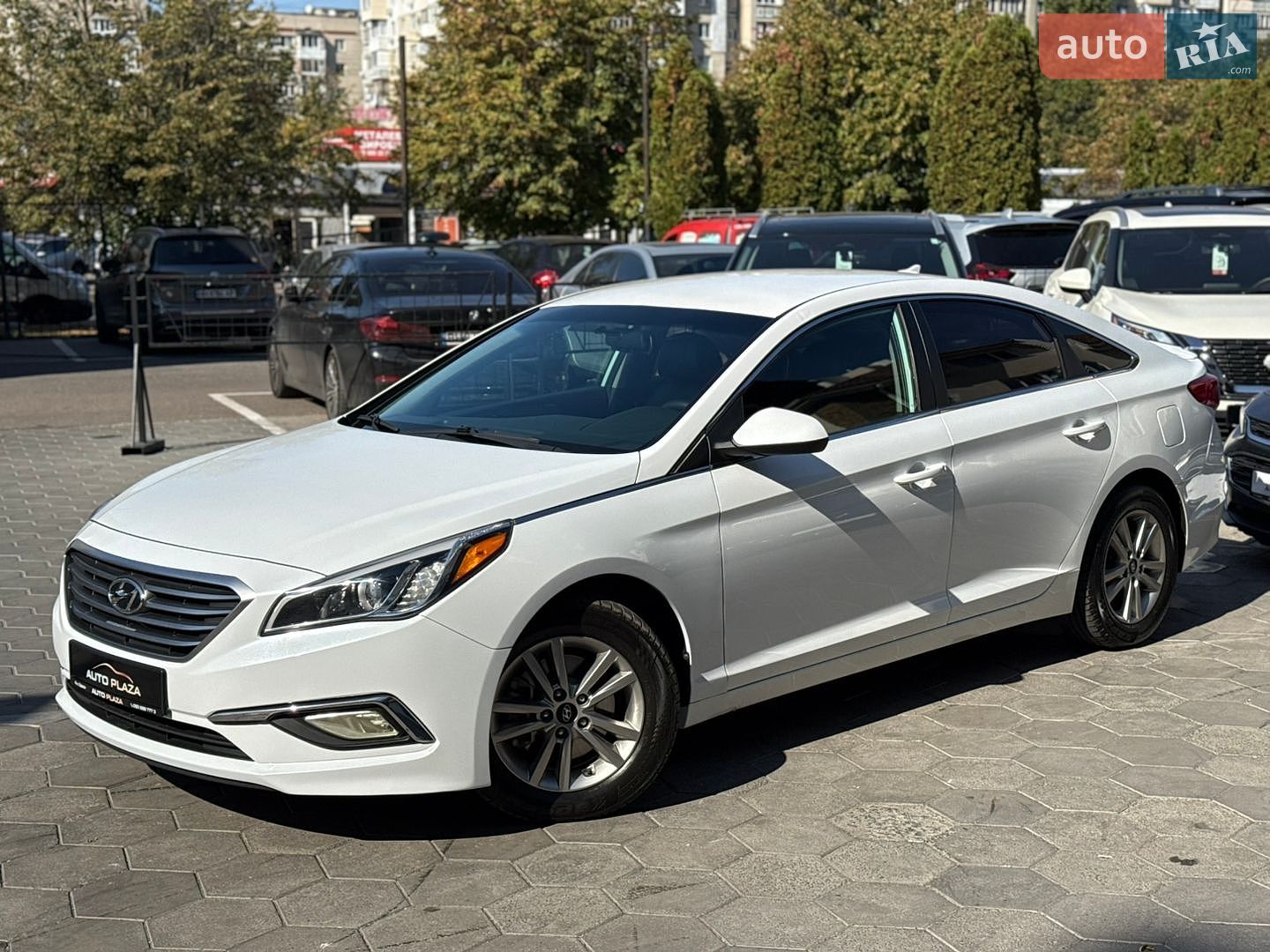 Hyundai Sonata 2017 VIN 5NPE24AF9HH547258 фото оголошення 10 з 38