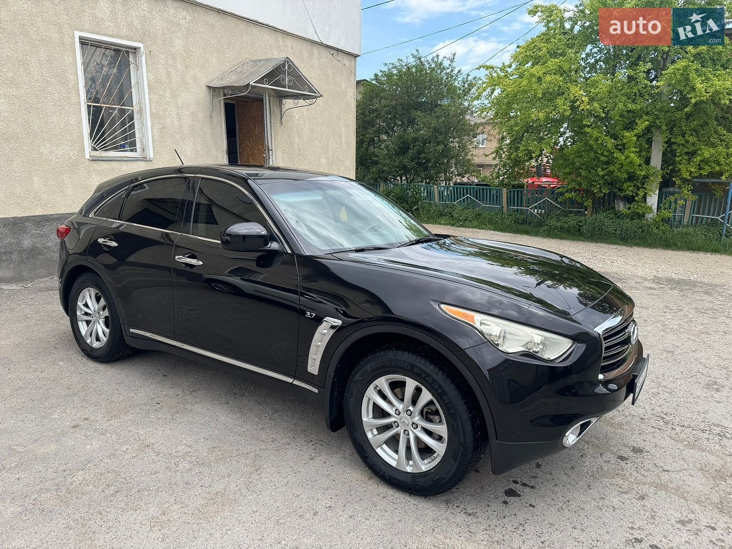 Infiniti QX70 2013 VIN JN8CS1MW8EM411873 фото оголошення 8 з 27