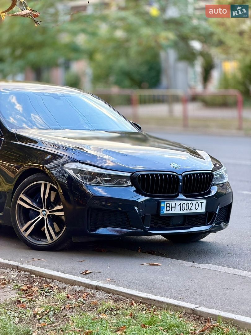 BMW 6 Series GT 2017 VIN WBAJW81060BK58928 фото оголошення 3 з 30