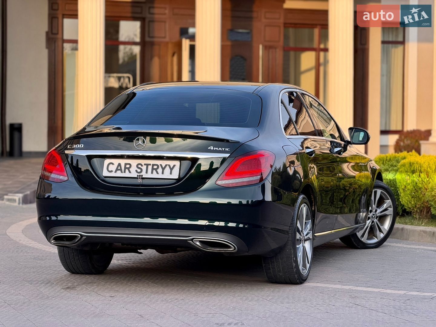 Mercedes-Benz C-Class 2019 VIN 55SWF8EB7KU314300 фото оголошення 4 з 55