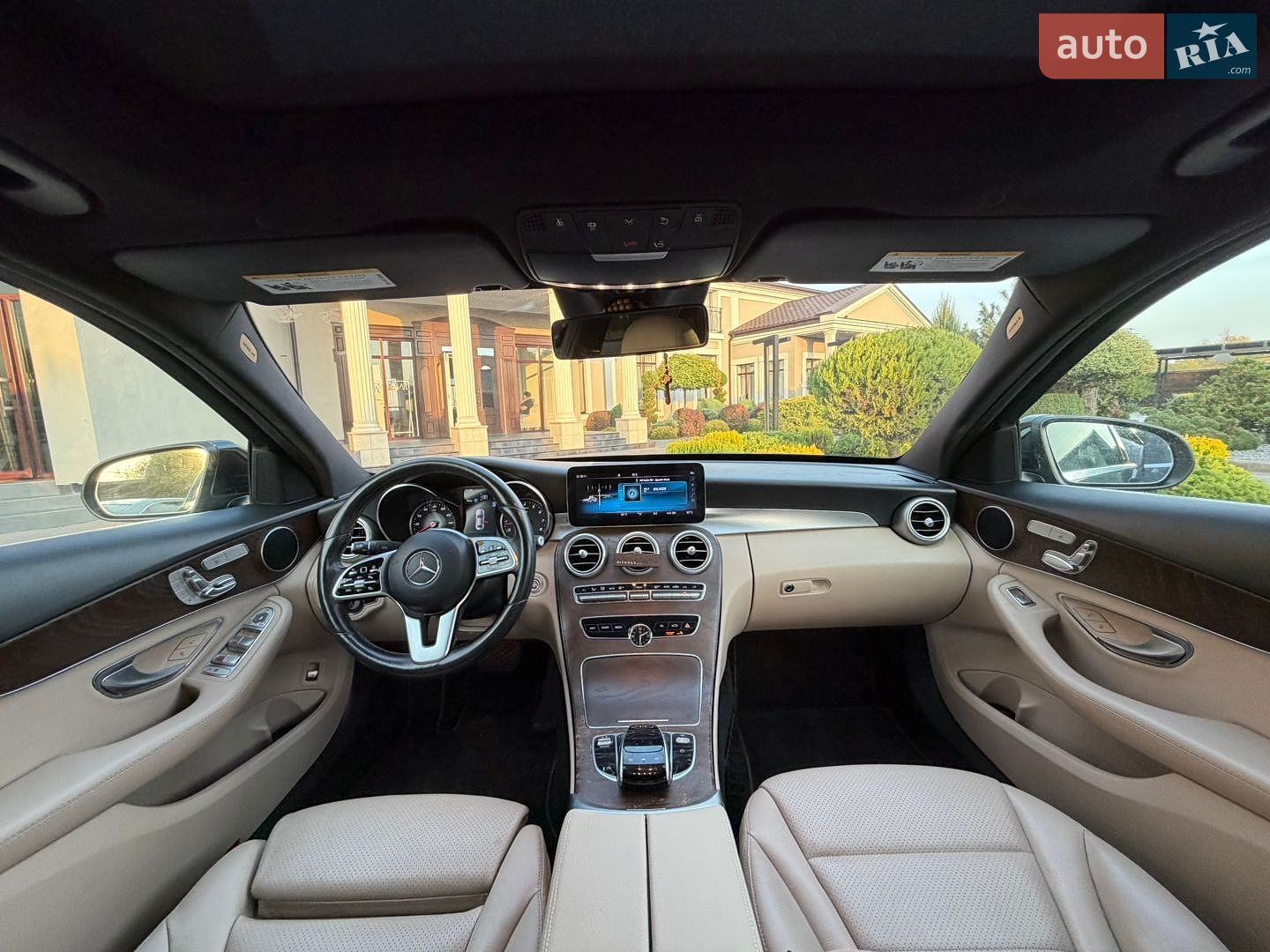 Mercedes-Benz C-Class 2019 VIN 55SWF8EB7KU314300 фото оголошення 5 з 55