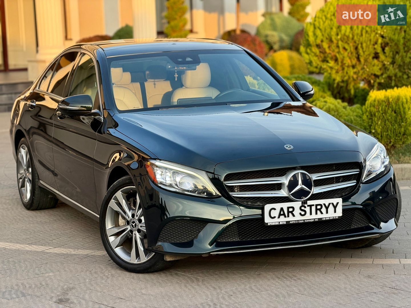 Mercedes-Benz C-Class 2019 VIN 55SWF8EB7KU314300 фото оголошення 11 з 55