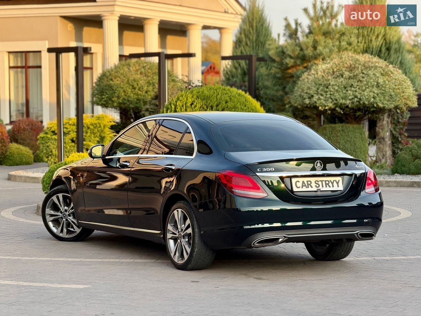 Mercedes-Benz C-Class 2019 VIN 55SWF8EB7KU314300 фото оголошення 15 з 55