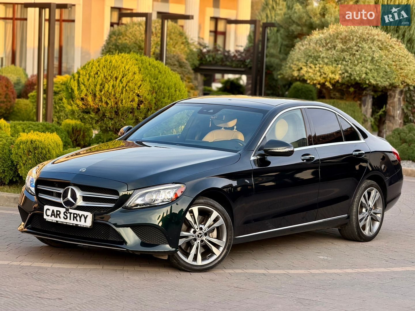 Mercedes-Benz C-Class 2019 VIN 55SWF8EB7KU314300 фото оголошення 7 з 55