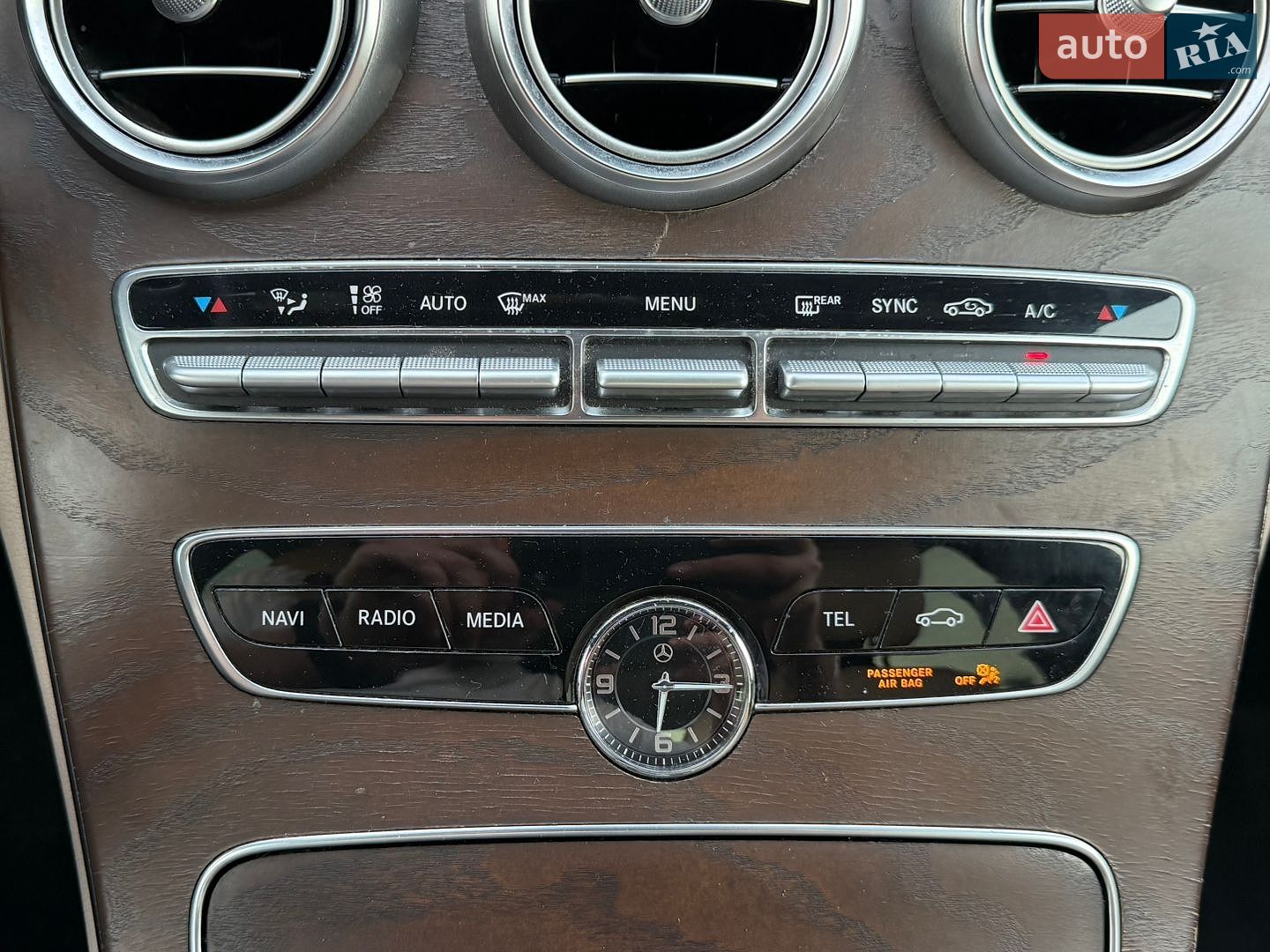 Mercedes-Benz C-Class 2019 VIN 55SWF8EB7KU314300 фото оголошення 51 з 55