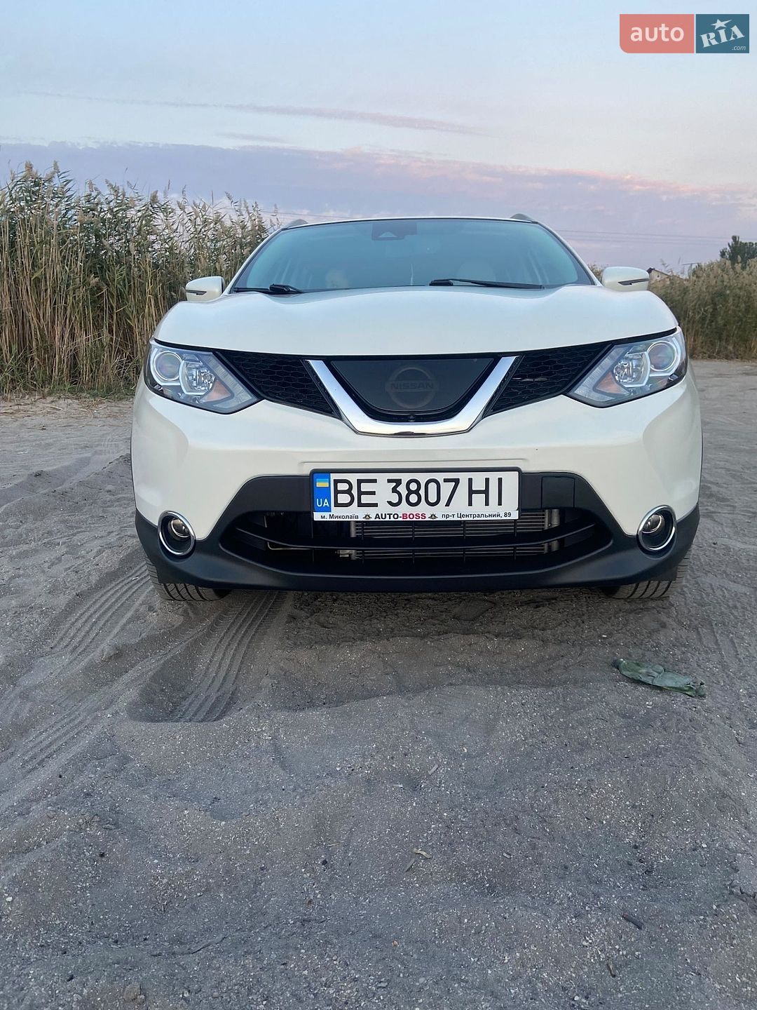 Nissan Rogue Sport 2019 VIN JN1BJ1CP4KW229448 фото оголошення 2 з 39