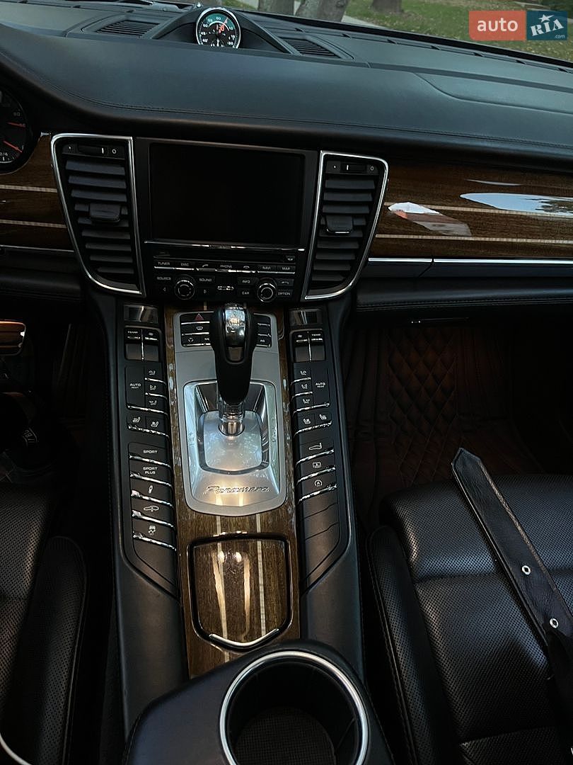 Porsche Panamera 2011 VIN WP0ZZZ97ZBL051909 фото оголошення 14 з 18