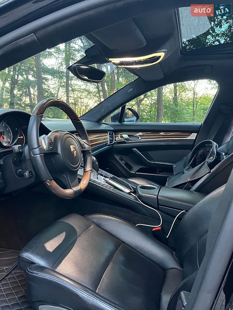 Porsche Panamera 2011 VIN WP0ZZZ97ZBL051909 фото оголошення 16 з 18