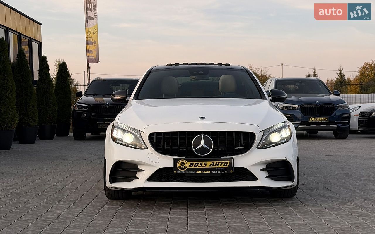 Mercedes-Benz C-Class 2019 VIN 55SWF6EB0LU330327 фото оголошення 2 з 32