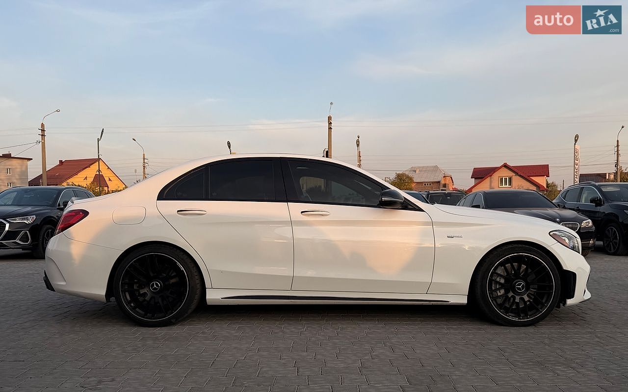 Mercedes-Benz C-Class 2019 VIN 55SWF6EB0LU330327 фото оголошення 8 з 32