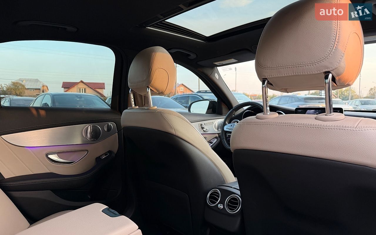 Mercedes-Benz C-Class 2019 VIN 55SWF6EB0LU330327 фото оголошення 29 з 32
