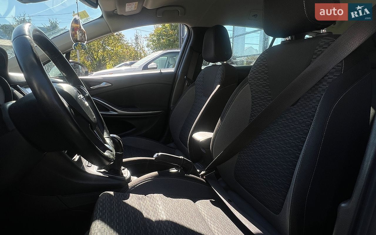Opel Astra 2020 VIN W0VBD8EV4L8036690 фото оголошення 9 з 23